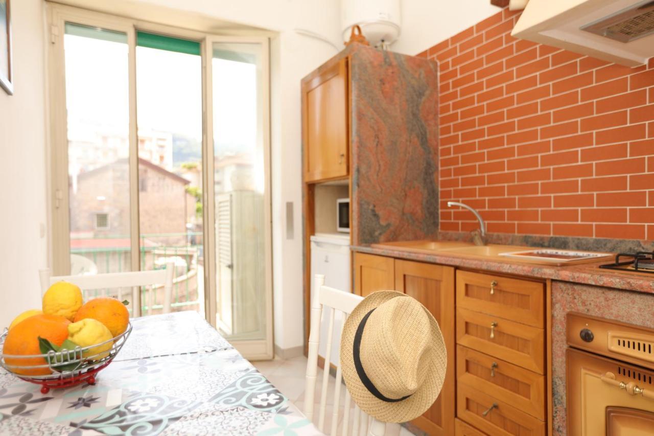 Estate4Home - Casa Pina Сорренто Экстерьер фото