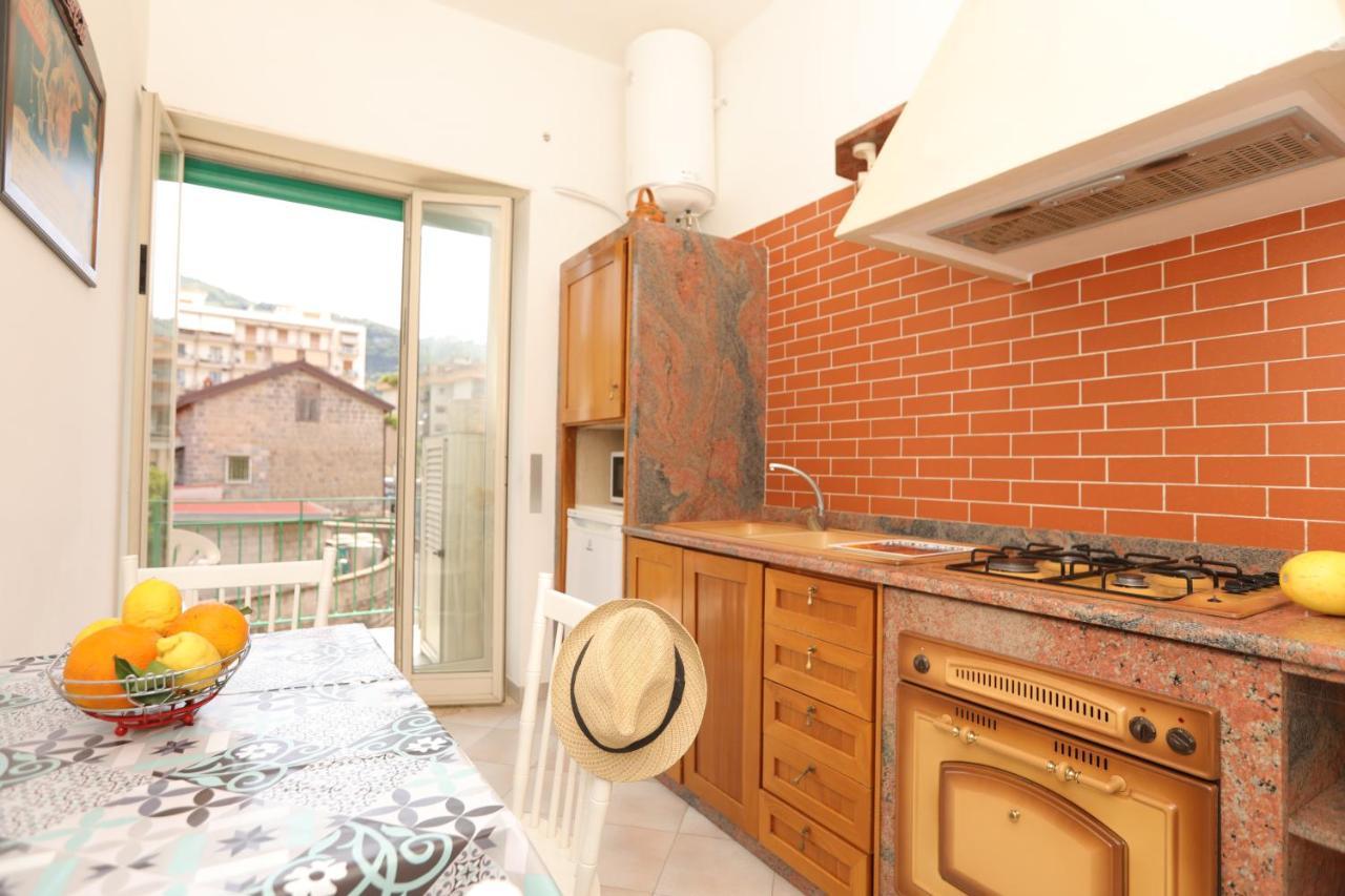 Estate4Home - Casa Pina Сорренто Экстерьер фото